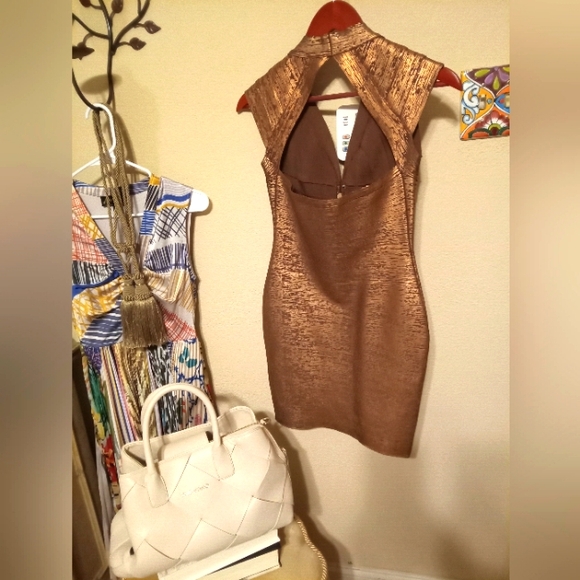 Sirelys dekers couture dress size medium open chest tight golden brown - Picture 1 of 11